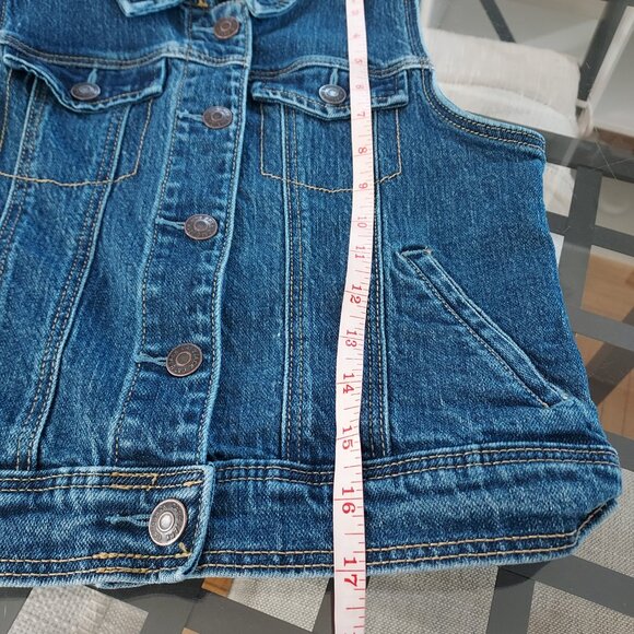 Cat & Jack girls jean jacket vest size L (10-12) blue medium wash - Picture 8 of 8